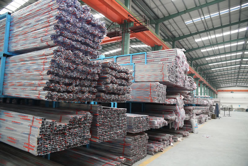 正佳不銹鋼倉庫一角.jpg 正佳不銹鋼倉庫一角.jpg