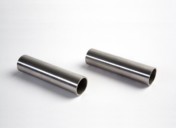 304不銹鋼焊管加工離不開(kāi)潤(rùn)滑劑